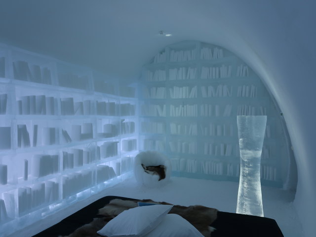Art Suite 'Arctic Archive' im Icehotel 36 in Jukkasj&auml;rvi (23. Feb.)