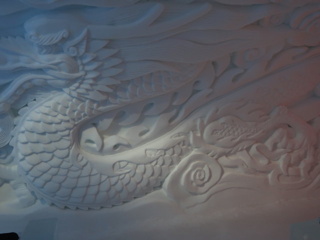 Art Suite 'Dragon of Icehotel' im Icehotel 36 in Jukkasj&auml;rvi (23. Feb.)