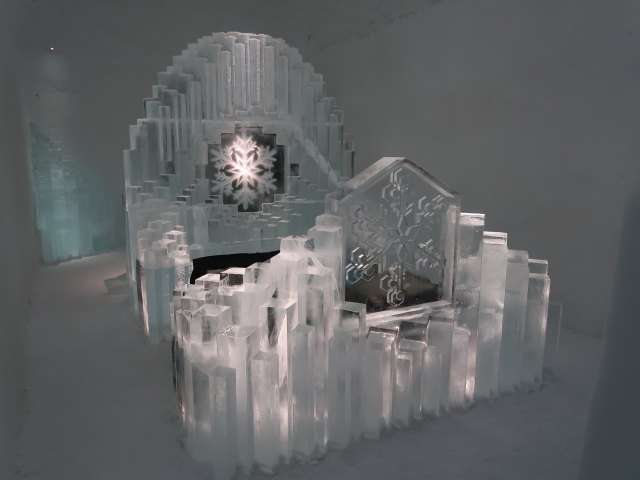Deluxe Suite 'Gentle Light' im Icehotel 365 in Jukkasj&auml;rvi (23. Feb.)