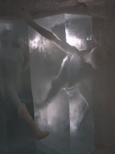 Deluxe Suite 'The Ice are the Window to the Soul' im Icehotel 365 in Jukkasj&auml;rvi (23. Feb.)