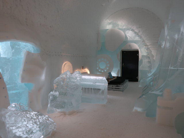 Deluxe Suite 'The Breach' im Icehotel 365 in Jukkasj&auml;rvi (23. Feb.)