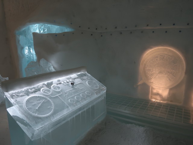 Deluxe Suite 'The Breach' im Icehotel 365 in Jukkasj&auml;rvi (23. Feb.)