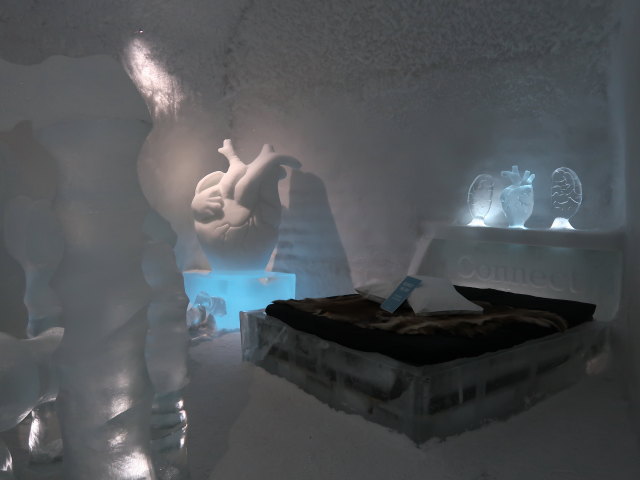 Art Suite 'You are Here' im Icehotel 365 in Jukkasj&auml;rvi (23. Feb.)