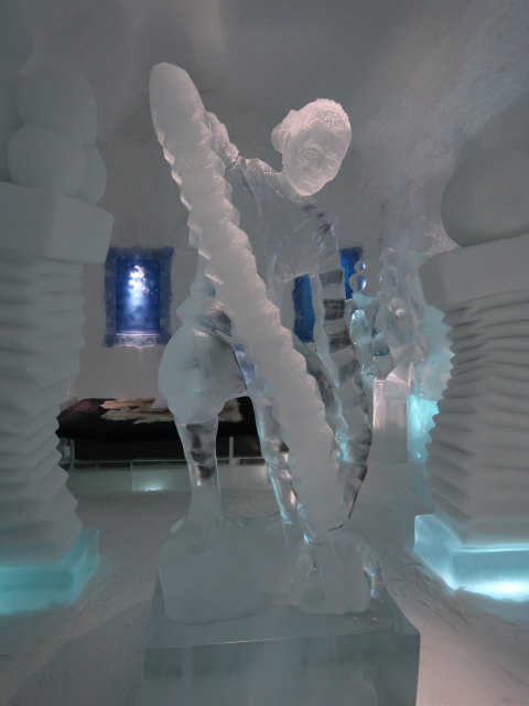 Deluxe Suite 'Hang Loose' im Icehotel 365 in Jukkasj&auml;rvi (23. Feb.)