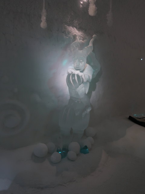 Deluxe Suite 'Hang Loose' im Icehotel 365 in Jukkasj&auml;rvi (23. Feb.)