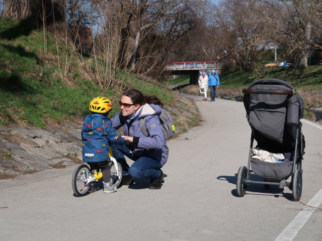 Nils und Sabine zwischen Pellmannbr&uuml;cke und Marenabr&uuml;cke