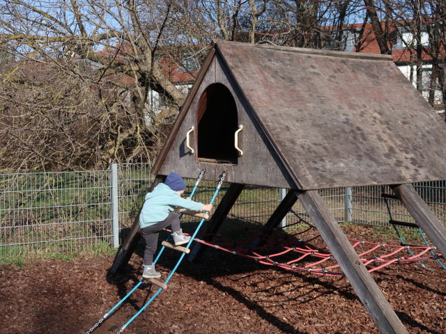 Nils am Spielplatz Riegerm&uuml;hle