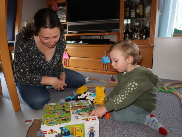 Sabine und Nils in unserer Wohnung