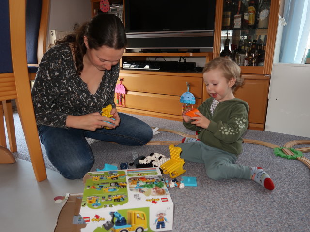 Sabine und Nils in unserer Wohnung