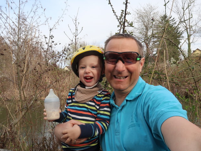 Nils und ich zwischen Strebersdorfer Stra&szlig;e und Garten des Gebetes