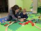 Sabine und Nils in der Spielecke Woody