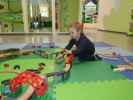 Nils in der Spielecke Woody