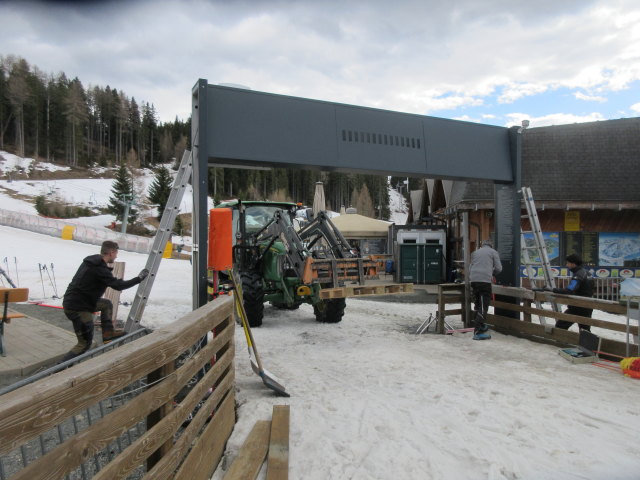 Talstation der Gipfelbahn, 1.443 m