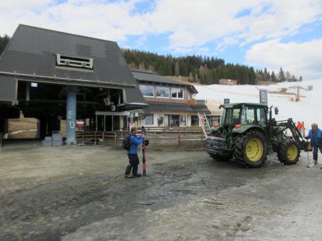 Talstation der Gipfelbahn, 1.443 m