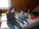 Mama und Nils im Haus meiner Eltern