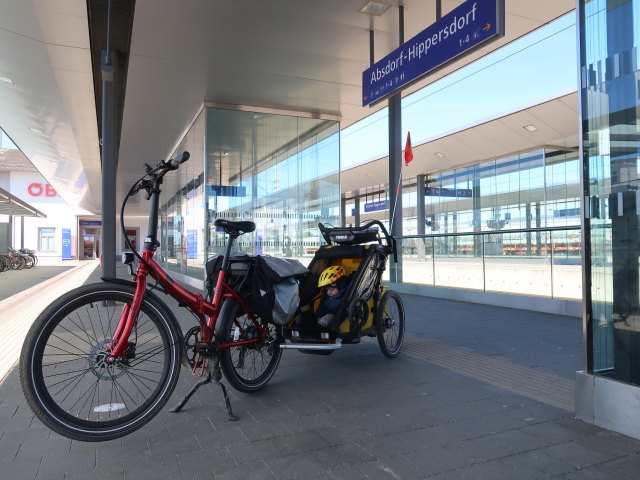 Nils im Bahnhof Absdorf-Hippersdorf, 183 m