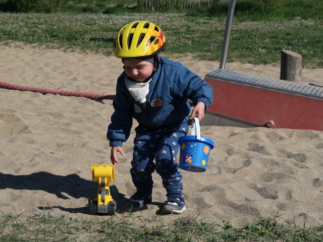 Nils