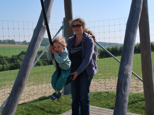 Nils und Sabine im Wildpark Hochrie&szlig; (9. Mai)