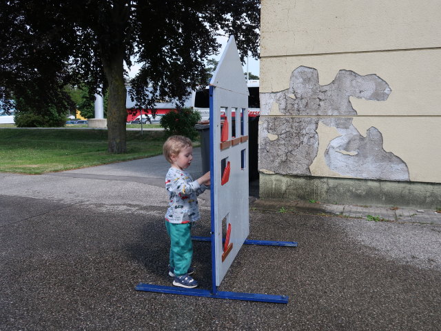Nils beim Erlauftaler Feuerwehrmuseum in Purgstall (9. Mai)