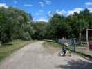 Nils beim Piraten-Spielplatz