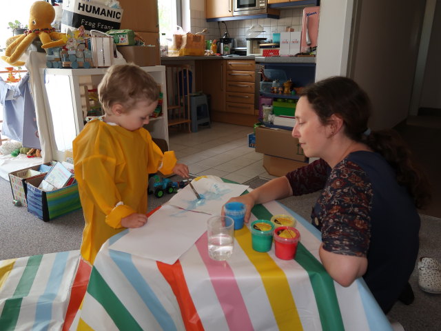 Nils und Sabine in unserer Wohnung