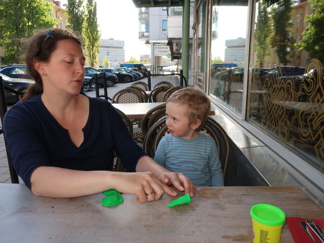 Sabine und Nils im Ravintola Nimto in Kouvola (23. Mai)