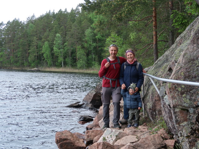 Ich, Sabine und Nils am Ketunlenkki im Repoveden Kansallispuisto (24. Mai)