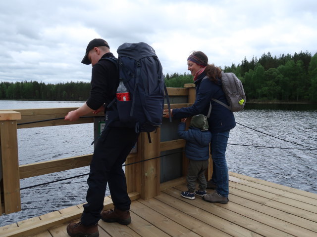 Nils und Sabine bei der Ketunlossi im Repoveden Kansallispuisto (24. Mai)