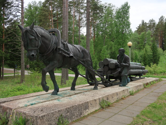 beim Suomen Mets&auml;museo Lusto (25. Mai)