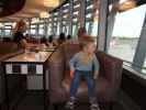 Nils in der Vienna Lounge am Flughafen Wien-Schwechat, 179 m (21. Mai)