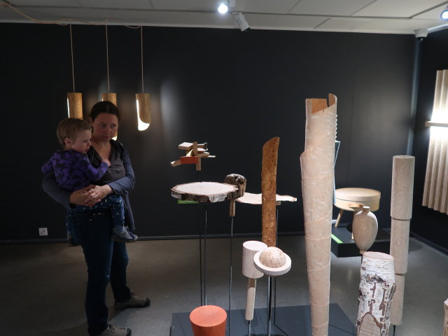 Nils und Sabine im Suomen K&auml;sity&ouml;n Museo in Jyv&auml;skyl&auml; (28. Mai)