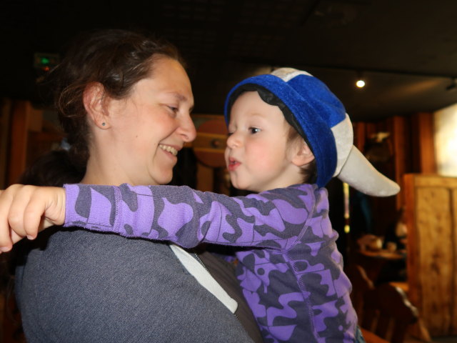 Sabine und Nils im Viikinkiravintola Harald in Tampere (28. Mai)
