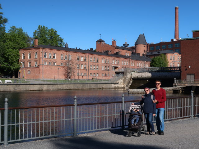Nils, Sabine und ich im Koskipuisto in Tampere (29. Mai)