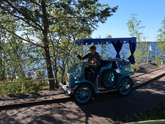 Sabine und Nils im Postiseikkailu in S&auml;rk&auml;nniemi in Tampere (29. Mai)