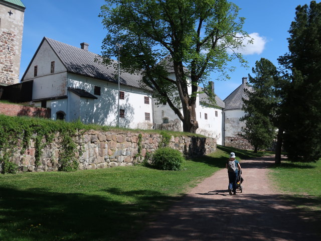 Sabine bei der Turun Linna (31. Mai)
