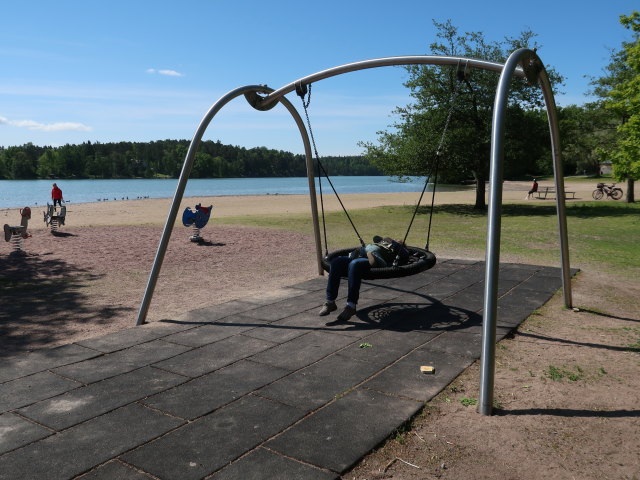 Nils und Sabine am Kansanpuiston Ranta in Turku (1. Juni)