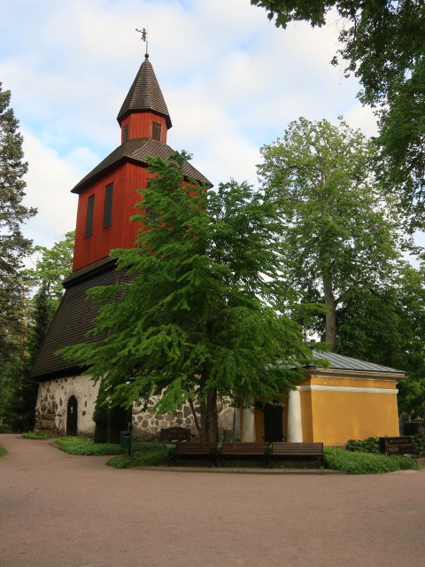 Laakspohjan Hautakappeli in Lohja (1. Juni)