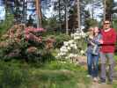 Nils, Sabine und ich im Rhododendronpuisto in Raisio (1. Juni)