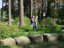 Sabine und Nils im Rhododendronpuisto in Raisio (1. Juni)