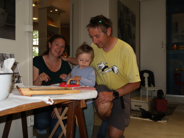 Sabine, Nils und ich im Lastentarhamuseo in Helsinki (2. Juni)