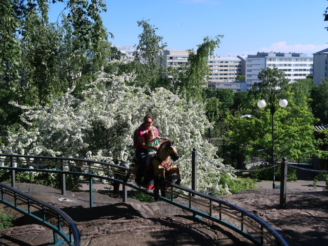 Sabine und Nils im Hepparata in Linnanm&auml;ki in Helsinki (3. Juni)