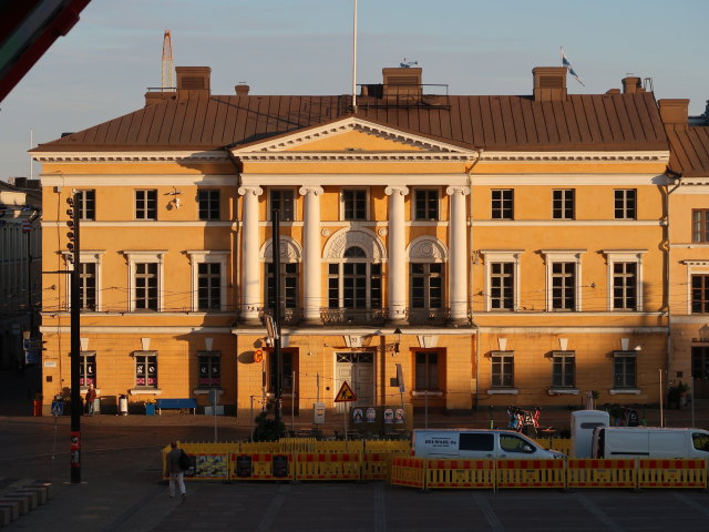 Senaatintori 20 in Helsinki (3. Juni)