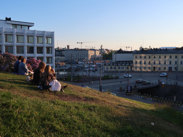 bei der Uspenskin Katedraali in Helsinki (3. Juni)
