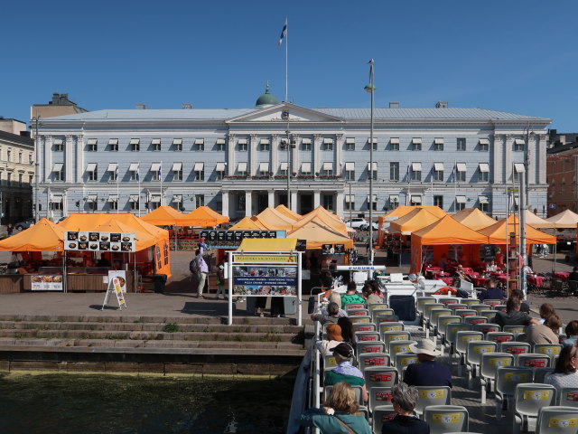 Kauppatori in Helsinki (4. Juni)