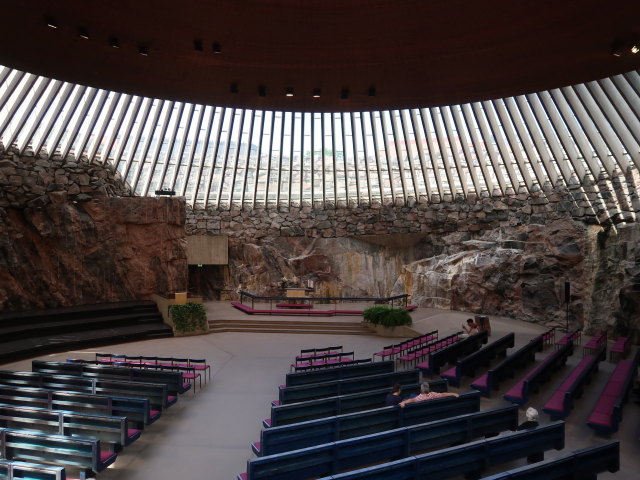 Temppeliaukion Kirkko in Helsinki (4. Juni)