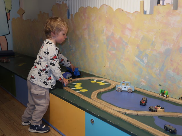 Nils in der Lasten Kaupunki im Helsingin Kaupunginmuseo (6. Juni)
