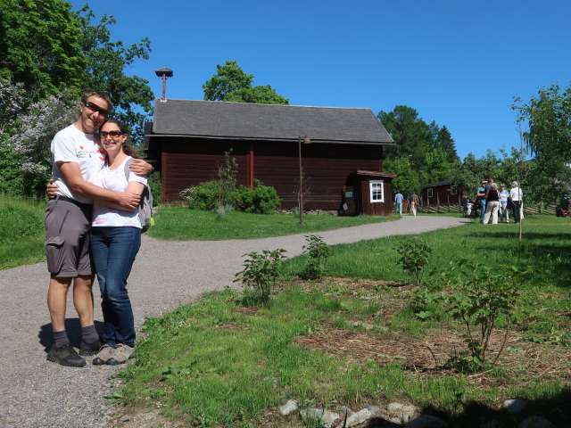 Ich und Sabine beim Talomuseo Glims in Espoo (7. Juni)