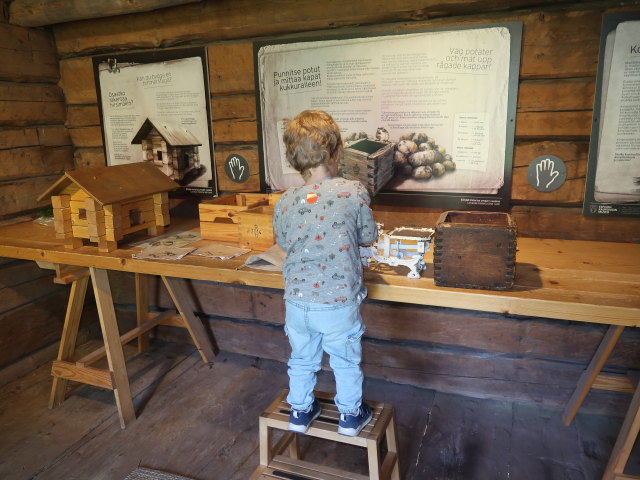 Nils im Talomuseo Glims in Espoo (7. Juni)