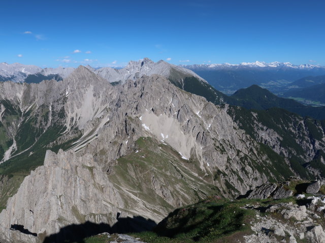 von der Reither Spitze Richtung S&uuml;dosten (13. Juni)