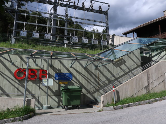 Bahnhof Hochzirl, 922 m (14. Juni)